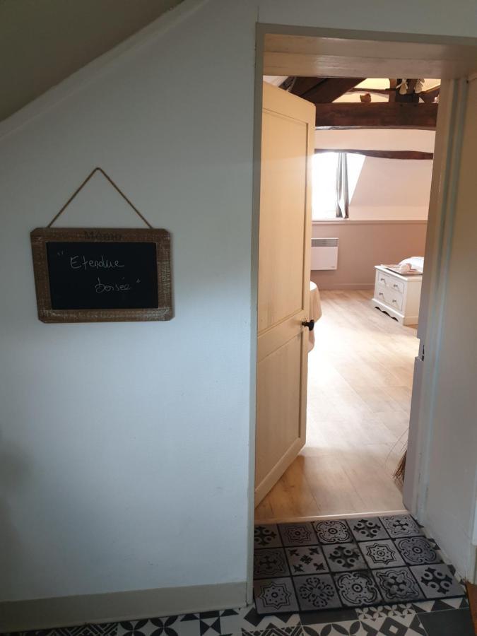D'Anciennes "Chambres De Bonnes" Ονφλέρ Εξωτερικό φωτογραφία